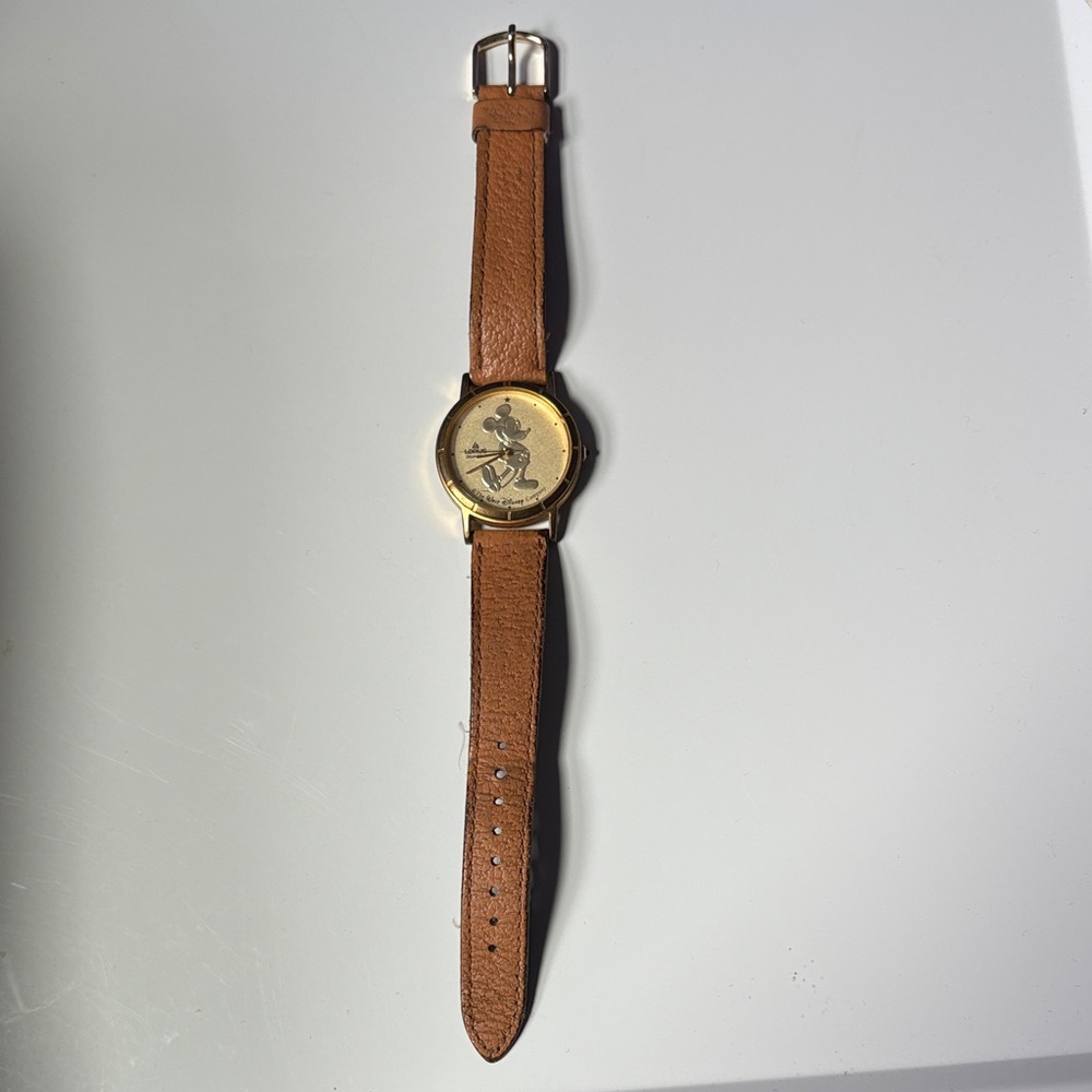 Vintage Mickey Leather Strap Watch